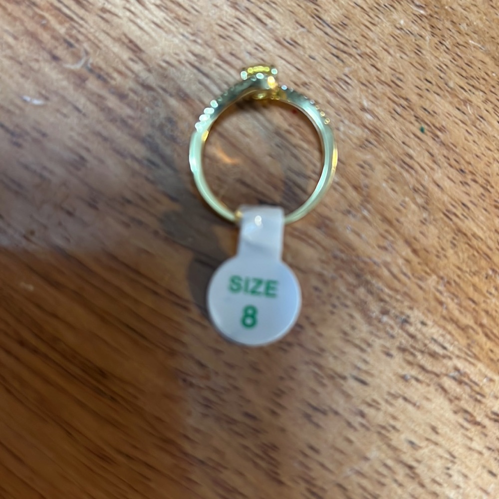 Lab created Citrine ring - Picture 2 of 2